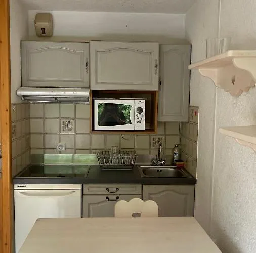 Cosy On The Slopes And Centre Of *