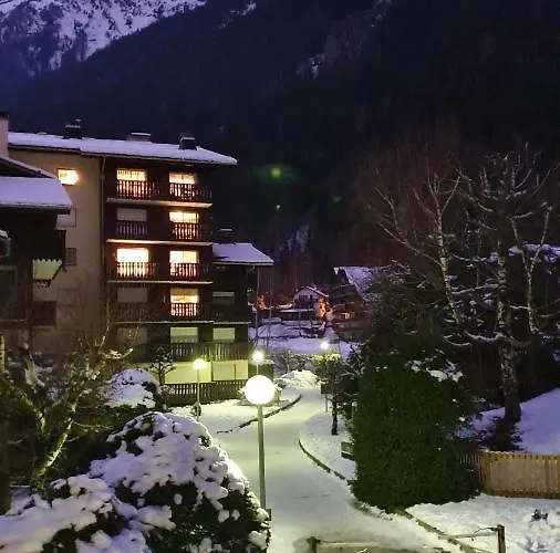 Cosy On The Slopes And Centre Of * シャモニー